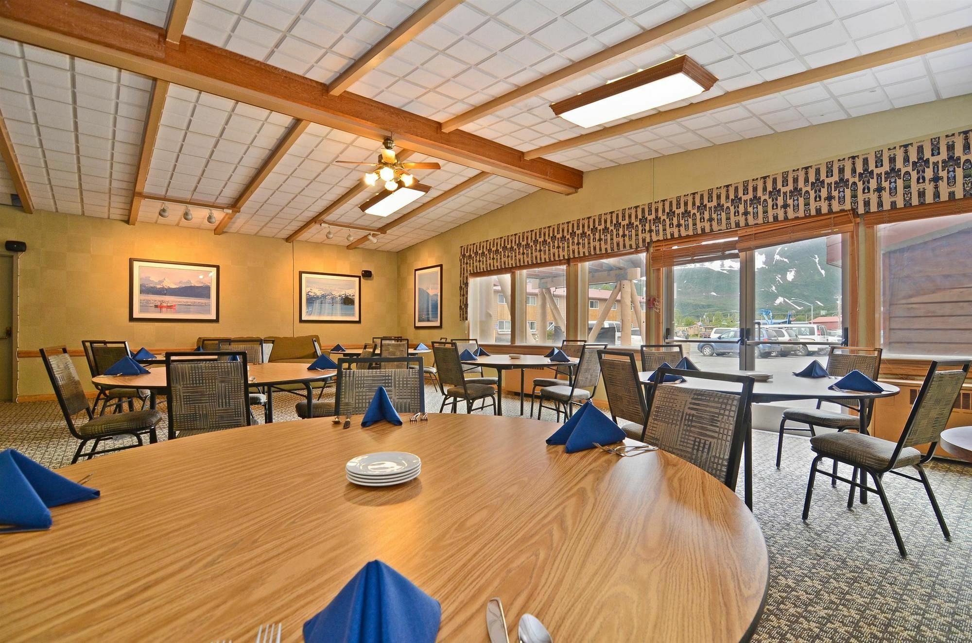 Best Western Valdez Harbor Inn Extérieur photo